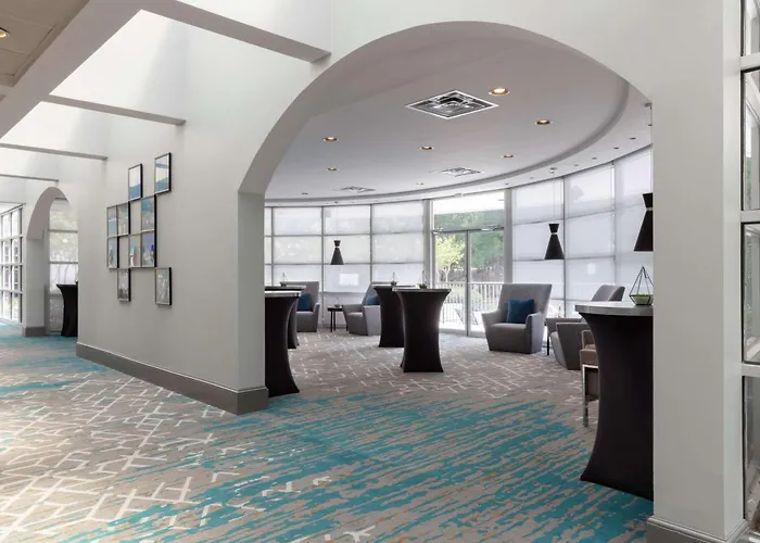 Doubletree Birmingham Perimeter Park Hotel