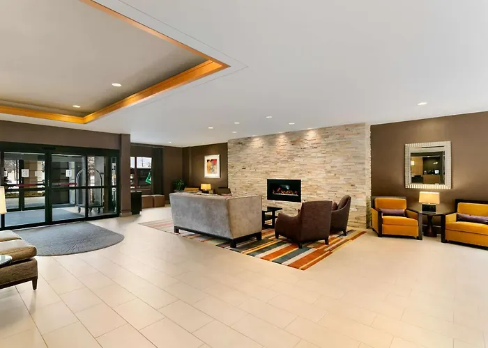 Deerfield Hotels