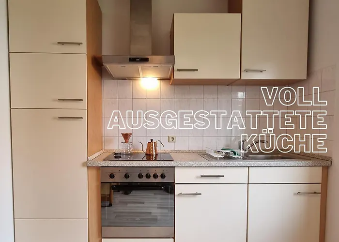 STAYaWHILE Apartment COMFORT nähe Herzzentrum, Bali Therme, Kurpark GOP, free Parking, Netflix, Boxspringbett, neues Duschbad Bad Oeynhausen