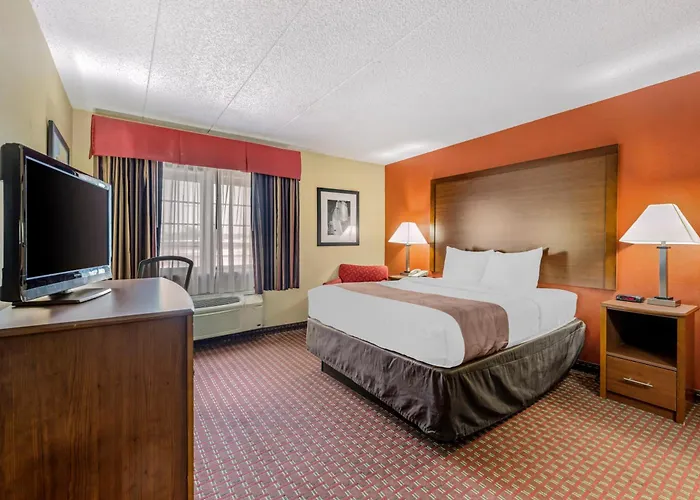 Quality Inn & Suites Lincoln South