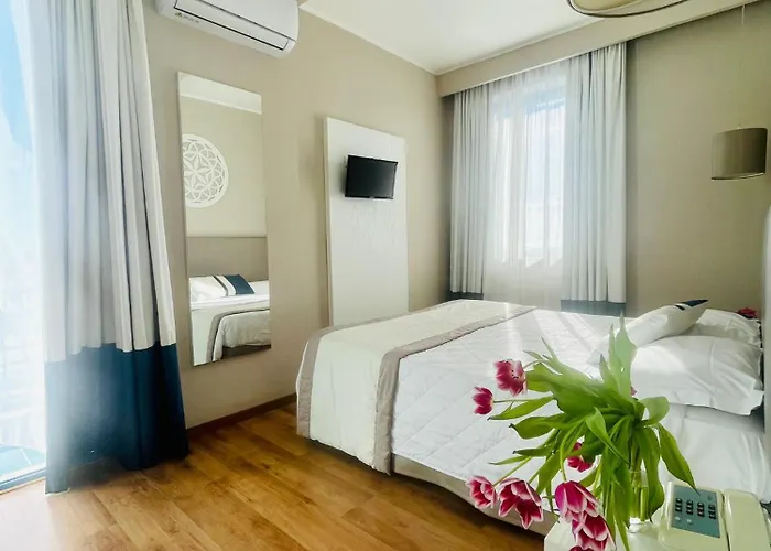Hotel Mediterraneo Lido di Latina