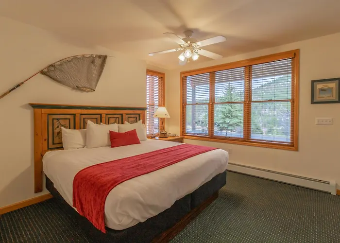 Wildwood Inn Estes Park