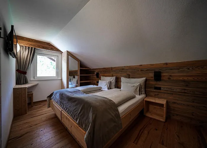 Hotel Garni Bergblick Braies 