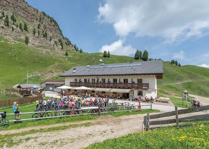 Mahlknechthuette Seiseralm