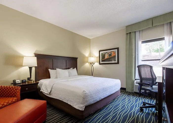 Columbia Hotels