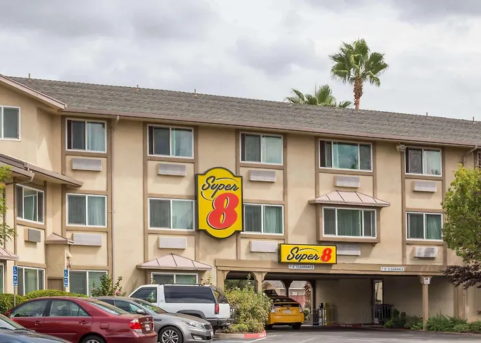 Super 8 By Wyndham Sacramento Hotel Carmichael