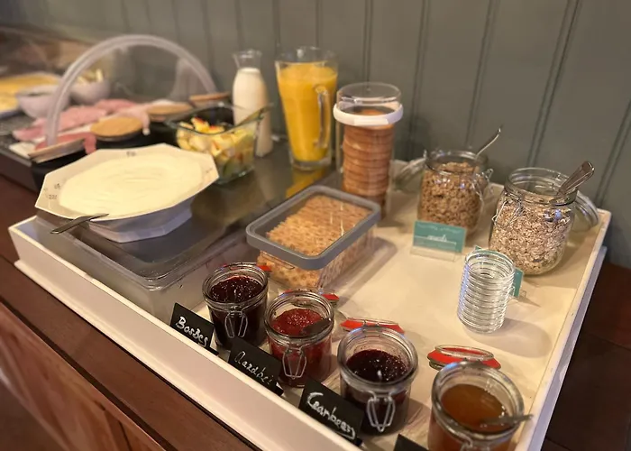 Hotel Buren