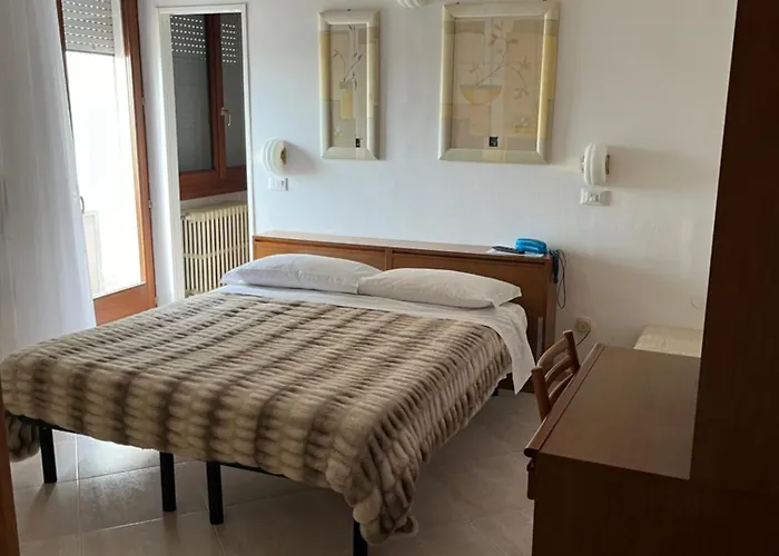 Hotel Touring Sottomarina