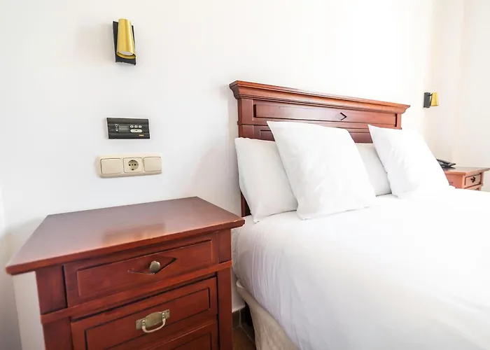 Hostal La Muralla Zahara de los Atunes