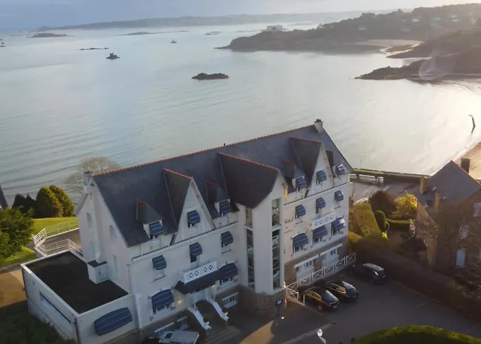 Logis Hôtel de Carantec