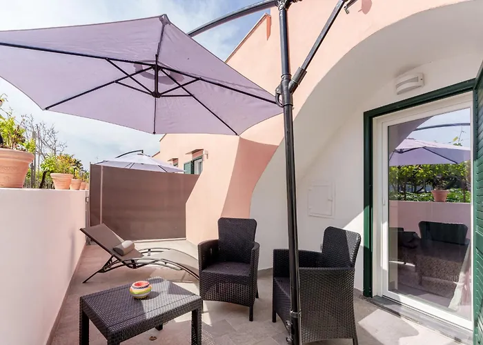 Le Rondinelle Rooms Procida