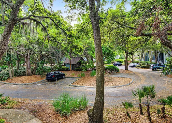 4552 Parkside Villa