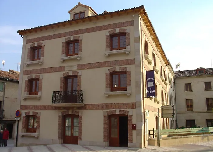 Hotel Hospederia el Fielato El Burgo De Osma