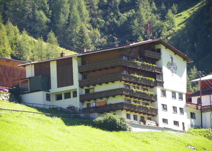 Gaestehaus Berghof Schoepf Längenfeld