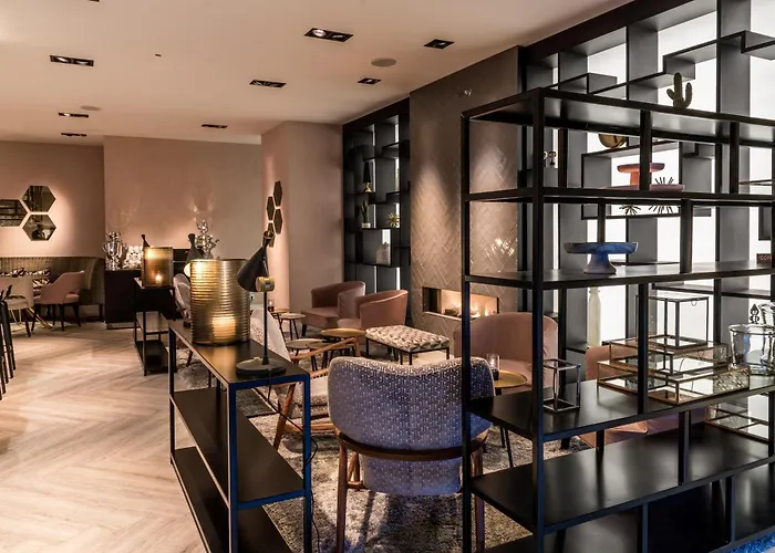 Sandton Eindhoven Centre - Hotel Eindhoven City Centre With Private Parking