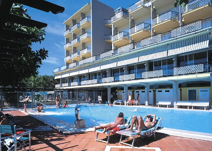 Hotel Bellevue Et Mediterranée Diano Marina