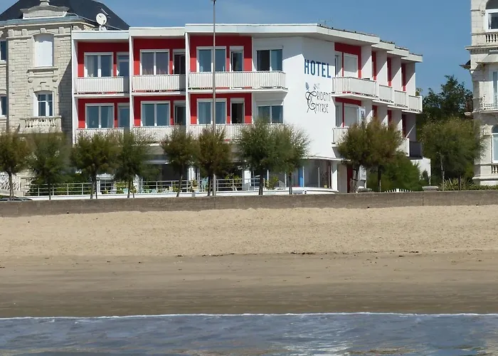 Hotel Le Trident Thyrsé