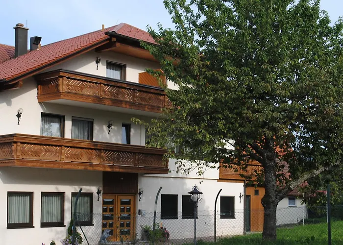 Gasthof-Hotel-Loewen