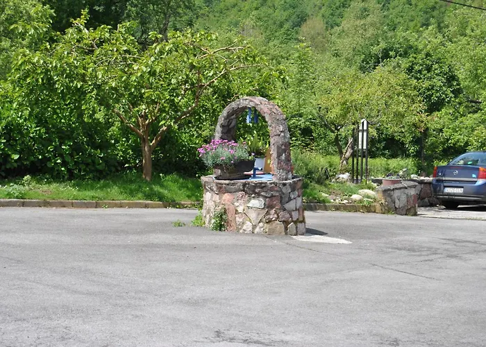 Hotel Avelina Onís