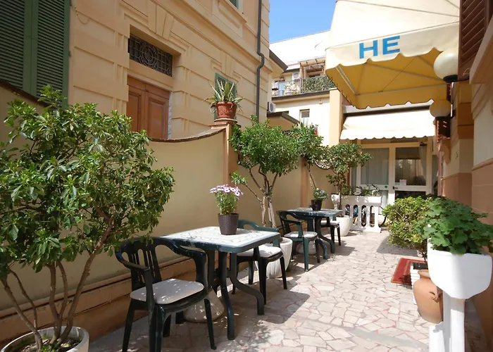 Hotel Ely Viareggio