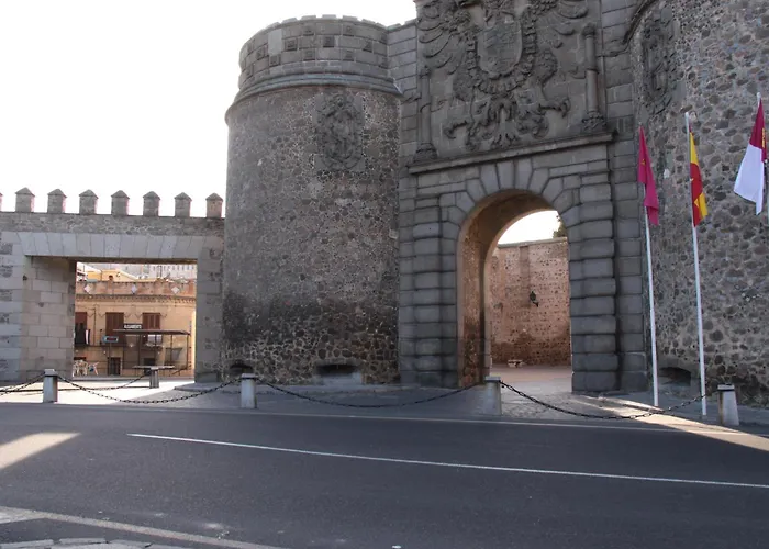 Posada De Peregrinos Tolède