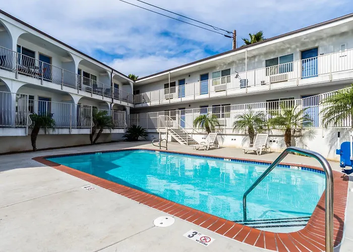 Pacific Inn Oceanside