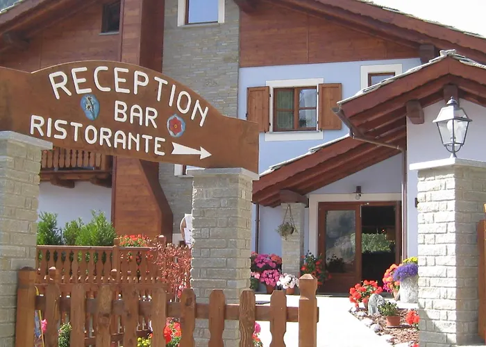 Hotel Villa Plinia