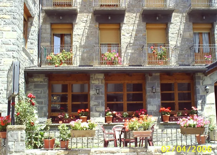 Hotel Gabarre Broto