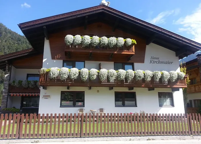 Haus Kirchmaier Bed and Breakfast Pertisau