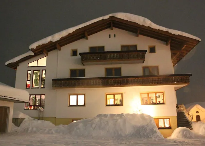 Haus Alpina Hotel Berwang