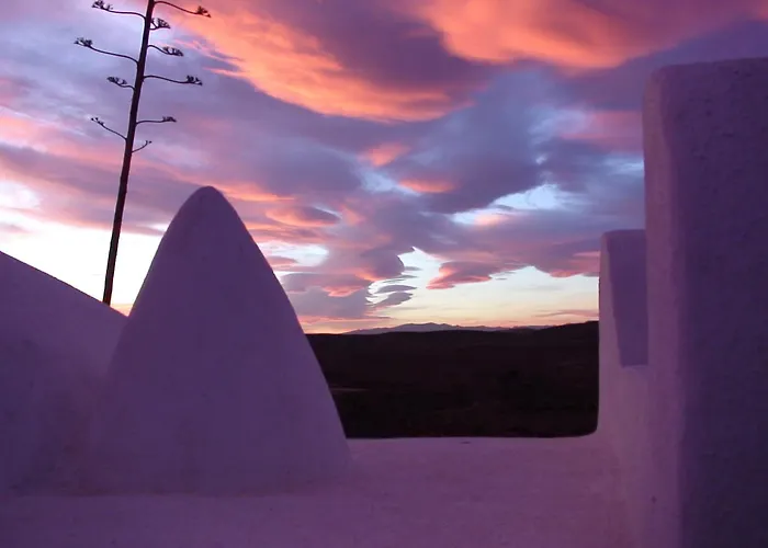 Hotel La Almendra y El Gitano Agua Amarga 