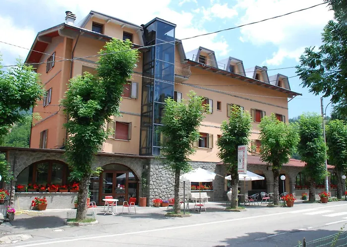 Albergo Bucaneve