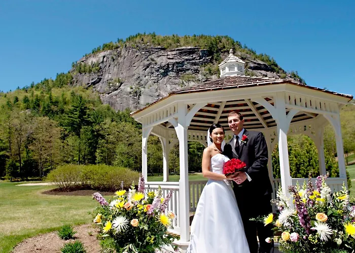 White Mountain Hotel And Resort