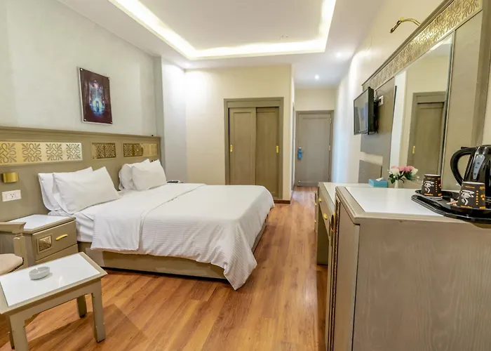 Lotus Luxor Hotel