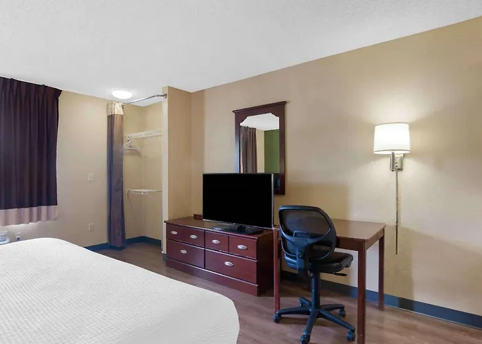 Extended Stay America Suites - Kansas City - Overland Park - Quivira Rd Lenexa