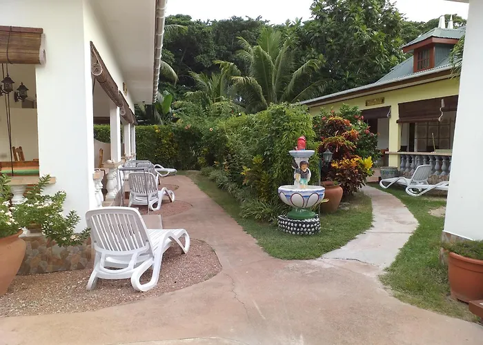Pension Hibiscus La Digue 