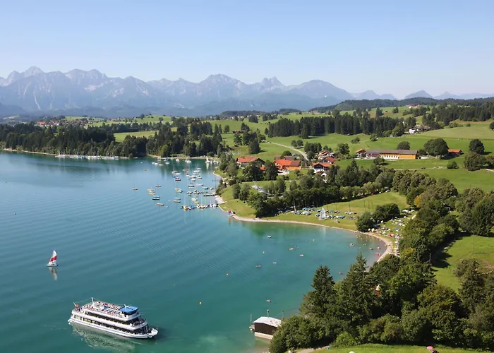 Seehotel und Appartements Schnöller Rieden