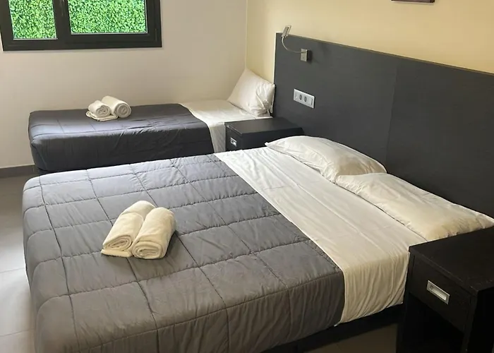 6 Bis Hotel