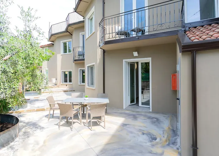 Residence Molino - Holiday Apartments Manerba del Garda