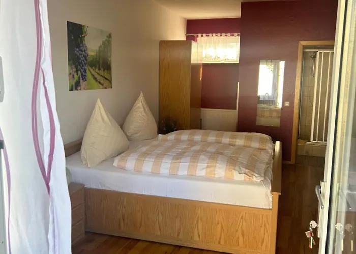 Bed&Breakfast - Rheingauer Hof Oestrich-Winkel