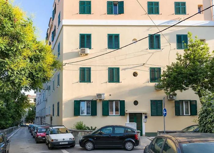 Luxury Rooms Silente Bacvice 1