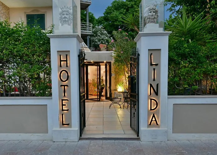 Hotel & Apartments Villa Linda Giardini-Naxos