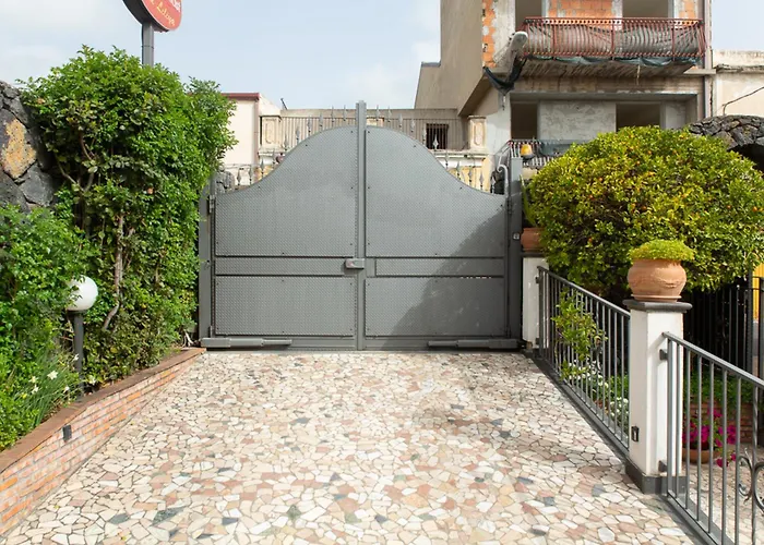 B&B Villa Liliya Fiumefreddo di Sicilia