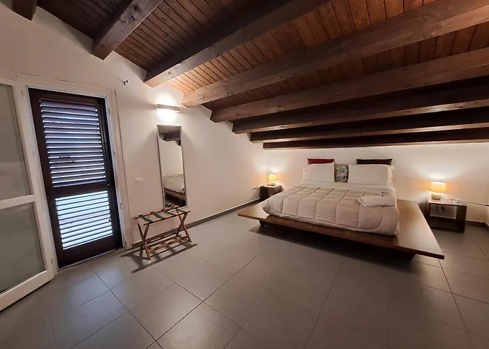 Sopra Moltivolti Guesthouse