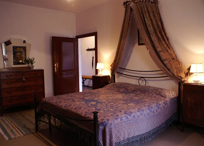 Aparthotel Oliveto Di Teodora Tuoro sul Trasimeno