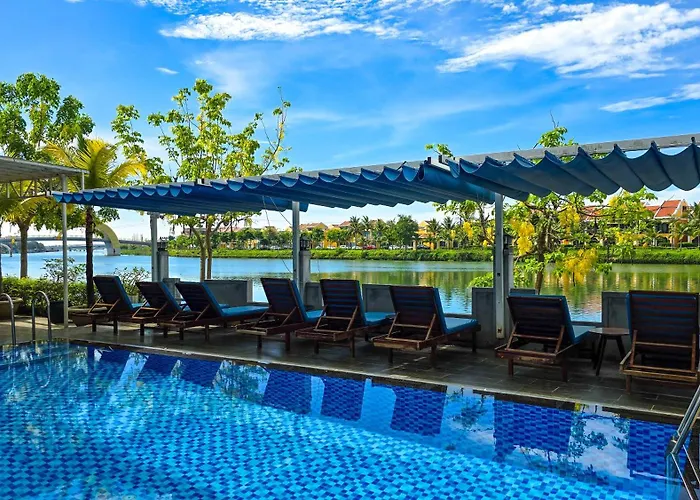 Riverside White House Boutique Hotel