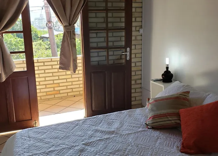 Residencial Costumes Brasileiras Hotel Bombinhas
