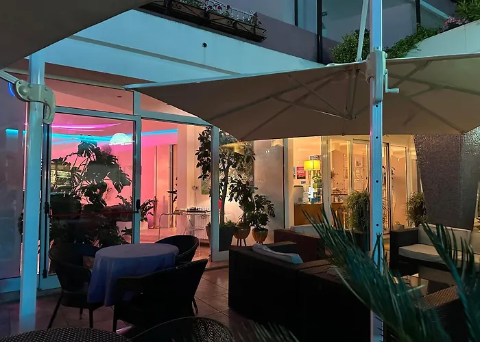 Hotel Julia Llido Degli Estensi