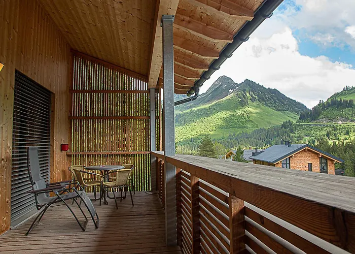 Das alpine Lifestyle Berghotel Madlener