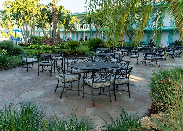 Thunderbird Beach Resort Treasure Island